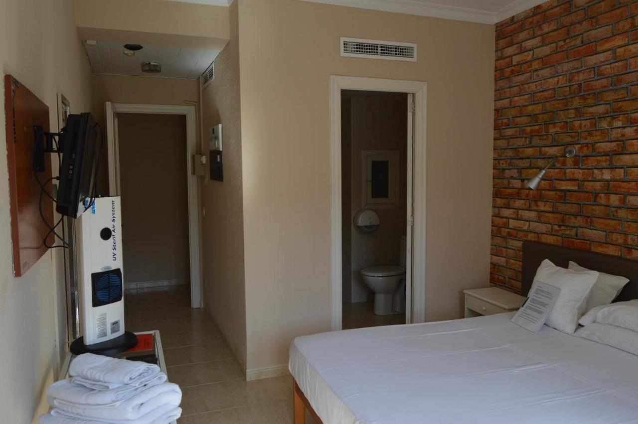 Hostal Mar Del Plata (Adults Only) El Arenal  Ngoại thất bức ảnh