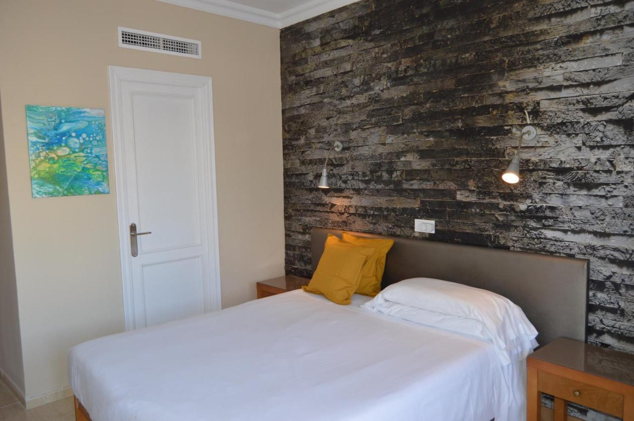 Hostal Mar Del Plata (Adults Only) El Arenal  Ngoại thất bức ảnh