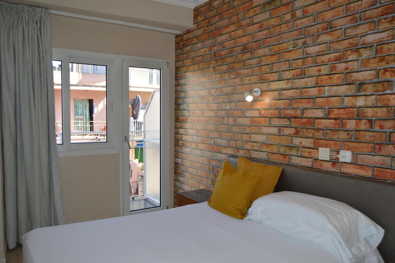 Hostal Mar Del Plata (Adults Only) El Arenal  Ngoại thất bức ảnh