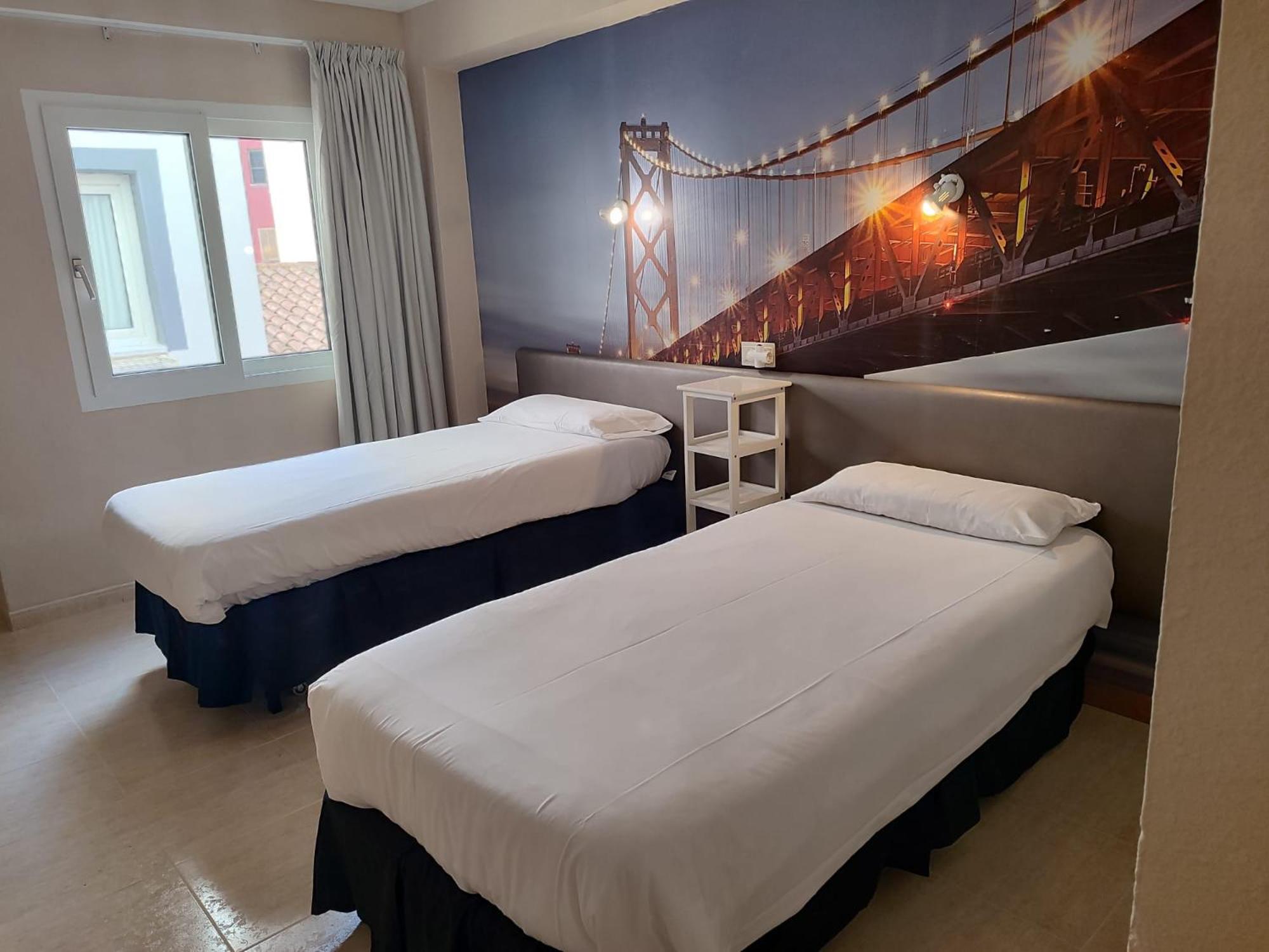 Hostal Mar Del Plata (Adults Only) El Arenal  Ngoại thất bức ảnh