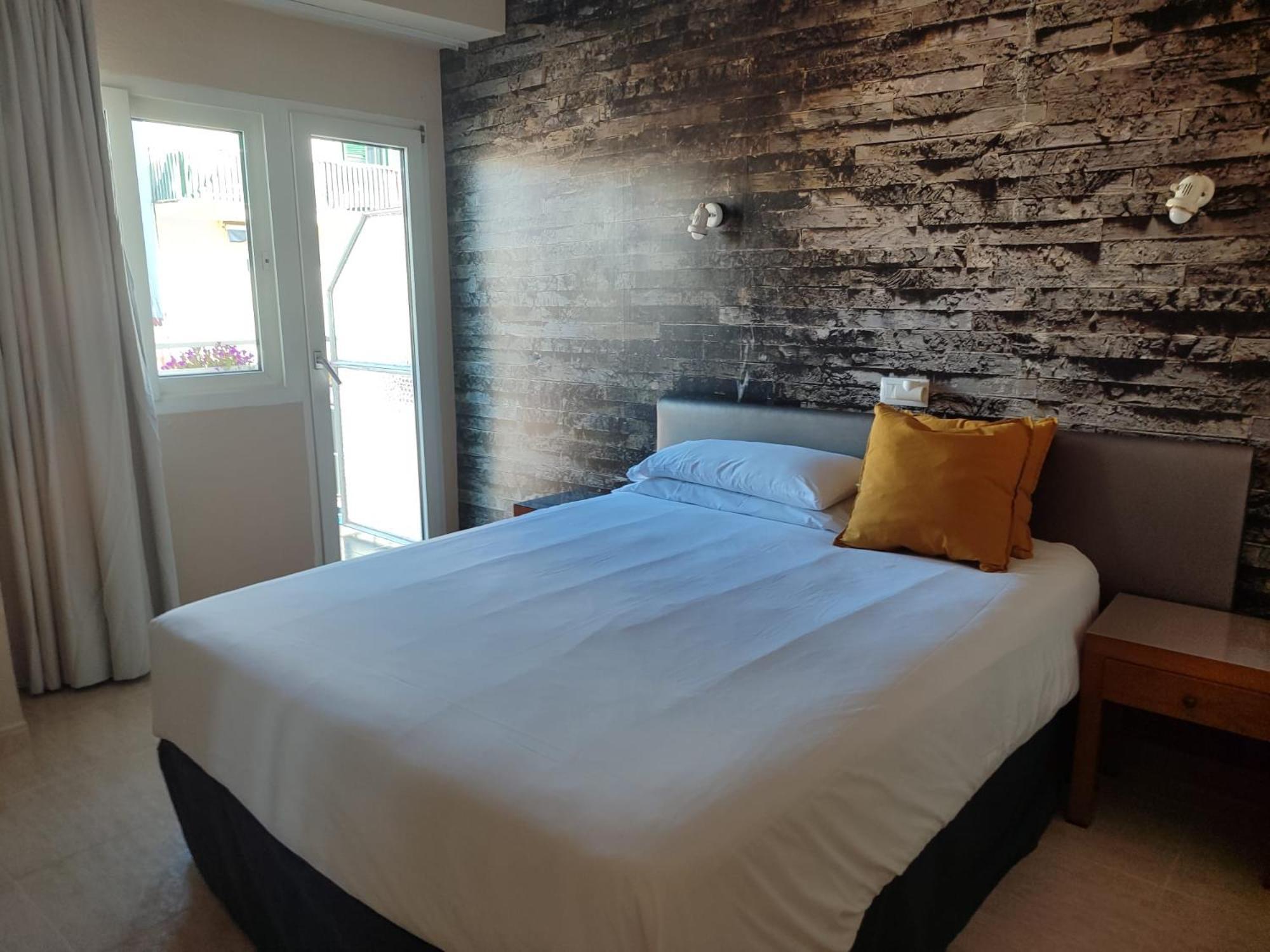 Hostal Mar Del Plata (Adults Only) El Arenal  Ngoại thất bức ảnh